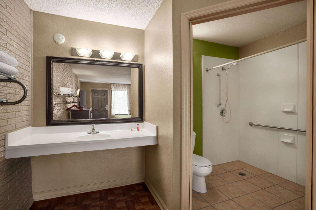 Days Inn By Wyndham Hardeeville/ I-95 State Line Exterior foto